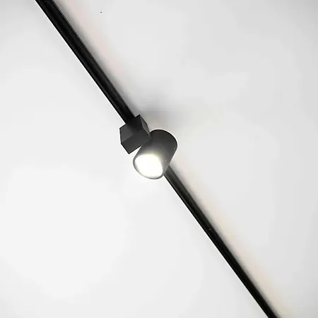 Moderne In Ruhiger Umgebung Nahe Messe