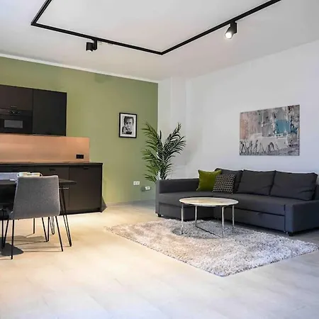 Moderne In Ruhiger Umgebung Nahe Messe Apartment *