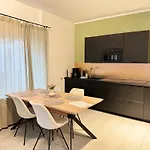 Apartamento Moderne In Ruhiger Umgebung Nahe Messe Berlim