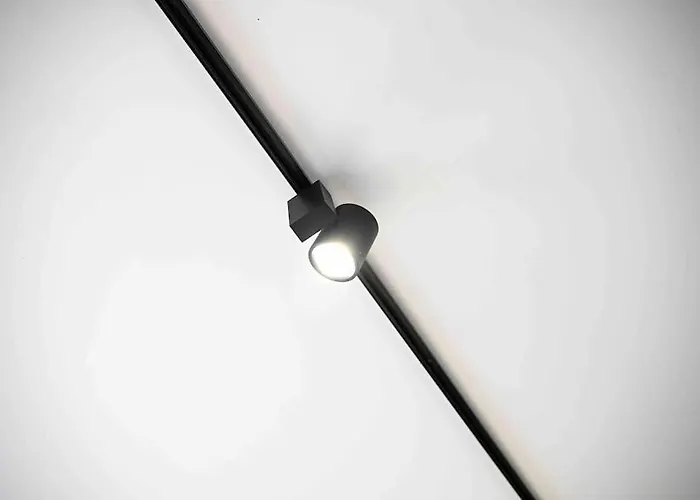 Moderne In Ruhiger Umgebung Nahe Messe