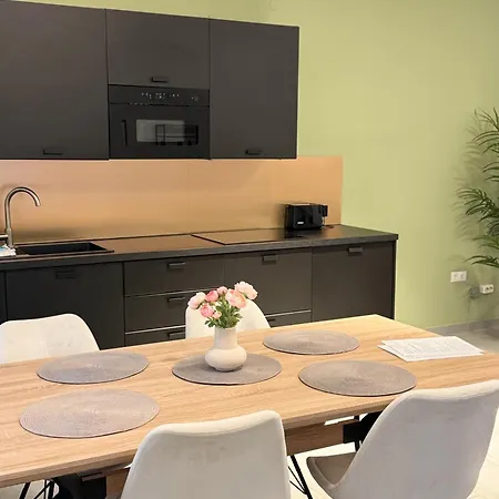 Moderne In Ruhiger Umgebung Nahe Messe Apartament Berlin